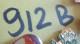 912B Pin's Pins : BEAU ET RARE : DISNEY / MICKEY GRAPHISME ANCIEN - Disney