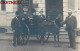 BELLE CARTE PHOTO A LOCALISER : BRUXELLES DEVANTURE TAILLEUR CIVIL MILITAIRE A. VAN LEBERGHE ATTELAGE TAXI IDENTIFIER - Cafés, Hôtels, Restaurants