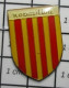 912E Pin's Pins / Beau Et Rare / AUTRES /  BLASON ECUSSON ARMOIRIES PROVINCE ROUSSILLON  Par ATLAS - Other & Unclassified