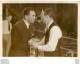 BOXE GEORGES CARPENTIER ET MAX  SCHMELING  PHOTO DE PRESSE  18X13CM - Sports