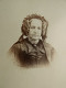 Photo CDV A. Bernier, Brest - Femme, Coiffure Avec Anglaises, Portrait Nuage Second Empire, Ca 1860-65 L680 - Anciennes (Av. 1900)
