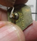 1520 Pin's Pins / Beau Et Rare / AUTRES / VISAGE BLEU DE PROFIL Mini Pin's - Altri & Non Classificati
