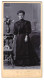 Fotografie R. Schönfelder, Reichenbach I. V., Junge Dame Im Eleganten Kleid  - Personnes Anonymes