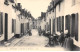 ETAPLES - Une Rue De Pêcheurs - Très Bon état - Etaples