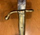 Delcampe - Une Baïonnette Avec Une Protection En Laiton Faite Maison. Allemagne. M1871 (379) - Knives/Swords