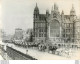 OUVERTURE DU PARLEMENT ANGLAIS PAR LA REINE ELISABTEH   PHOTO KEYSTONE FORMAT 24 X 18 CM - Célébrités