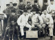 Photo Carte Soldats Uniform Zouaves Chien - Uniformes