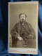 Photo CDV Bureau à Paris - Homme Assis, Main Dan Sl Poche, Second Empire, Ca 1860 L680A - Anciennes (Av. 1900)