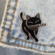 Pin's NEUF En Métal Pins - Chat Noir Avec Un Couteau Killer Cat (Réf 3) - Animaux