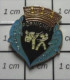 811B Pin's Pins / Beau Et Rare / THEME : SPORTS / BRETAGNE PORNICHET CLUB KARATE TAI JITSU - Judo