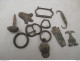 Lot De 10 Objets - Boucle -   Et Autre - Période De Gallo Romain A Moyen Age - Armes Neutralisées