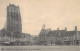 VEURNE (W. Vl.) Toren Van De Sint-Nicolaaskerk En Het Centrale Plein - Uitg. P. Van De Venne 10 - Veurne