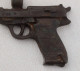 Delcampe - PENDANT Pistol WW2 WwII WW1 WwI GUN German Parabelum Bronze 43x31x7 Mm 13.62 G - Decorative Weapons