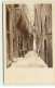 Carte Photo à Localiser - Un Homme Et Un Enfant Dans Une Rue - A Identifier