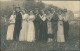 Menschen Soziales Leben Gruppenfoto Aufgereihte Gesellschaft 1913 Privatfoto - Unclassified