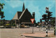 Postkaart Hoofddorp Kerk, Straßen-Kreuzung Mit Auto Verkehr 1975 - Andere & Zonder Classificatie
