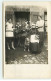 Carte Photo à Localiser - Femmes Avec Des Mandolines  Devant Une Maison - A Identifier