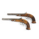 Delcampe - Matched Pair Of Belgian Dueling Pistols - Armas De Colección