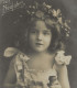 CPA 1910  Fillette élégante Aux Cheveux Bouclés  Bouteille  De  Champagne  - Pretty  Little  Girl - Portraits