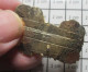616A Pin's Pins / Beau Et Rare / ANIMAUX / CHIEN PEKINOIS METAL JAUNE Grand Pin's - Animals