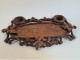 Ancien Nécessaire De Bureau. Art Nouveau. Bois Sculpté. Forêt Noire . Plumier. Encrier. Black- Forest - Tintenfässer