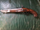 Delcampe - PISTOLET A SILEX 1763/66 REVOLUTIONNAIRE - Armes Neutralisées