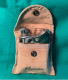 Flasque Jerrycan CHAMACO En Inox, étui Toile De Jute + Passant Ceinture - Autres & Non Classés