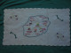 Delcampe - Ancien - Napperon En Coton Blanc Broderie "L'Île De La Réunion" Brodé Main - Altri & Non Classificati