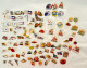 Lot De 300 Pin's. Thèmes Divers: Fleurs, Jeux Olympiques, Tabac, Alcools, Carburant, Régions Françaises, ... - Lots