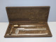 Delcampe - - BOITE COFFRET AVEC 2 PIEDS A COULISSE Aux Forges De Vulcain Et INOXY  E - Outils Anciens