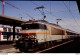 Photo Diapo Diapositive Slide TRAIN Locomotive Electrique SNCF BB 7342 à PARIS GARE DE LYON Le 07/08/1996 VOIR ZOOM - Diapositives (slides)