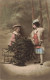 ENFANTS - Sapin - Luge - Manteaux - Fourrures - Fillettes - Forêt - Animé - Ed WRB & Co - 2833 - Carte Postale Ancienne - Sonstige & Ohne Zuordnung