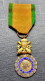 Ancienne Médaille Militaire De La Valeur Militaire Argent De 1870 - 3éme République état Moyen - Before 1871