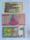 MONDE  3 BILLETS NEUF      REF 1950 - Collections & Lots