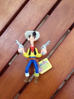 Figurine Lucky Luke En Résine - Neuve - Hauteur: 13 Cm - Ref 6803 - Autres & Non Classés