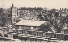 L'AIGLE, Vue Panoramique De La Ville, La Ligne De Chemin De Fer (trains En Gare) - L'Aigle