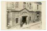 PARIS - Entrée Du Musée Carnavalet - District 20