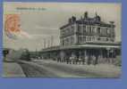135 Op Postkaart "SERQUIGNY (Eure)- La Gare" Met Stempel ST-ADRESSE / POSTE BELGE Op 6/04/16 - 1915-1920 Albert I.