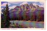 CARTE POSTALE  DU CANADA : CANADIAN ROCKIES - Mt EISENHOWER - Sonstige & Ohne Zuordnung