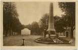 MAULEON - Le Monument Aux Morts Et Le Fronton - Mauleon Licharre