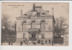 MONTREUIL, La Mairie - Montreuil