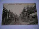 VILLIERS - BRETONNEUX Rue Du 4 Septembre - Ayant Voyagée En 1923 - Villers Bretonneux