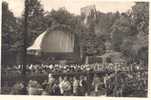 CPSM NOIR ET BLANC  BADENWEILER IM KURPARK TRES ANIMEE 1954 - Hochschwarzwald