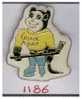 PIN´S - Ref 1186 - " RINK RAT" - Personaggi Celebri