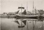 SAINT MALO UN TERRA-NEUVA AU PORT - Fishing Boats