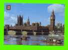 LONDON - THE HOUSE OF PARLIAMENT AND RIVER THAMES - TRAVEL IN  1988 - - River Thames