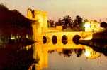 Phartenay  La Porte St Jacques Et Le Touet , Vus De Nuit - Parthenay