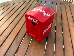 Distributeur Coca-cola De Serviettes - Neuf - Hauteur: 15 Cm - Ref 9562 - Altri & Non Classificati