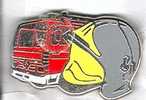 Vehicule Et Casque - Pompiers