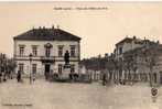 42 FEURS Place De L´Hotel De Ville, Animée, Monument, Ed Golzio, 191? - Feurs